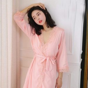 Vay Ngu Sexy tai Hai Phong 4565.jpg
