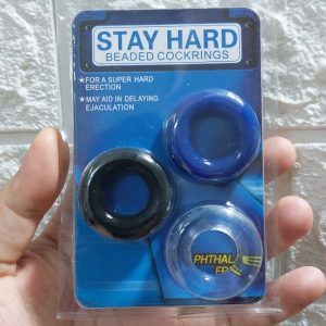 Vong deo duong vat Stay Hard tron.jpg