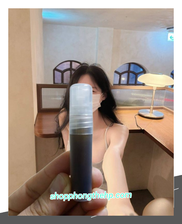 Ảnh chụp chai xit sin su 32 với chi tiết nổi bật